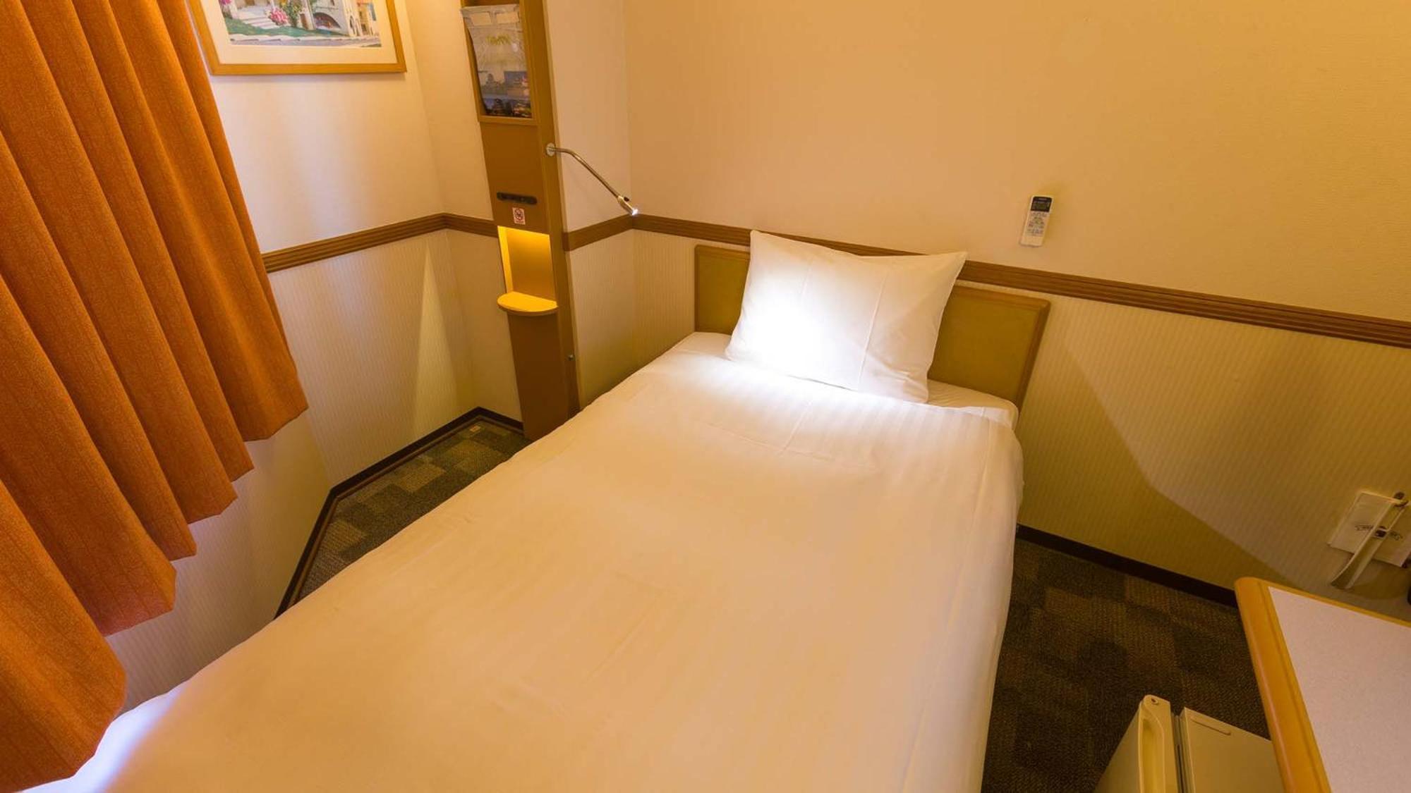 Toyoko Inn Saitama Iwatsuki Ekimae Værelse billede